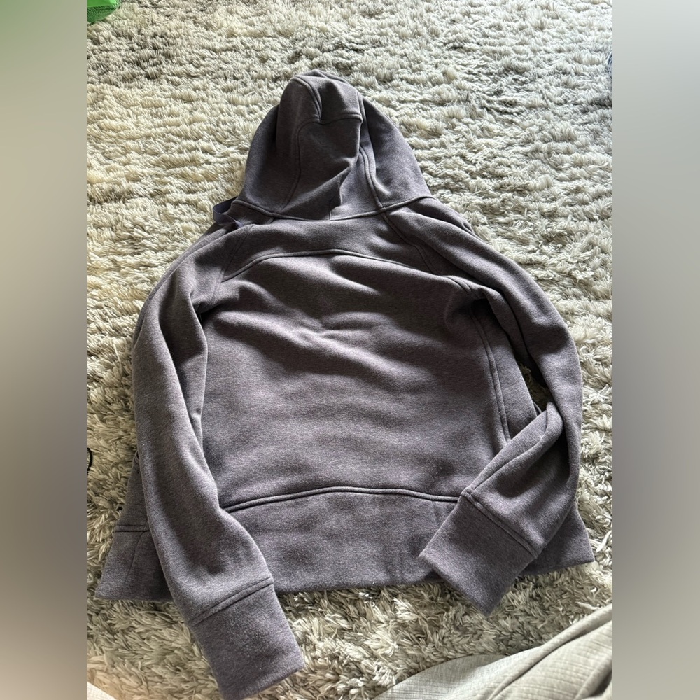 lululemon athletica Women's Scuba Hoodie - Picture 6 of 8